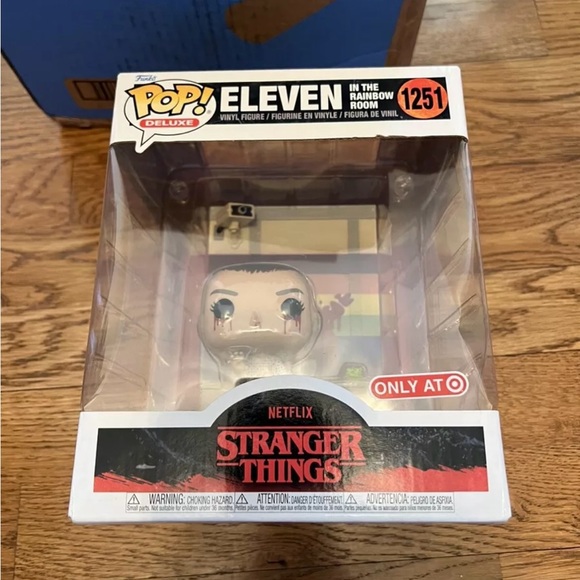 Funko Pop! #1251 Eleven In The Rainbow Room TARGET EXCLUSIVE NEW - Picture 2 of 9